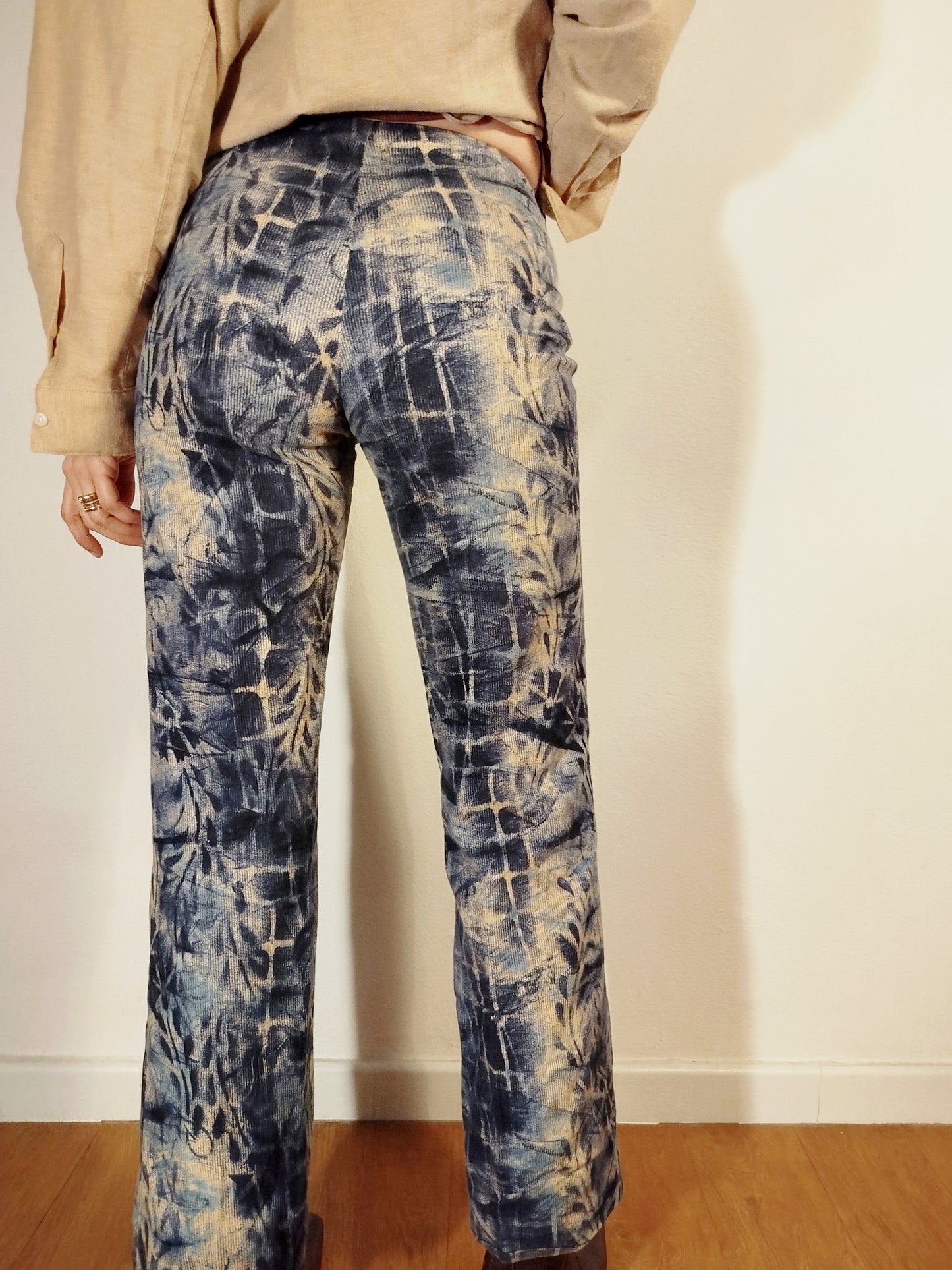 Pantaloni velluto tie dye